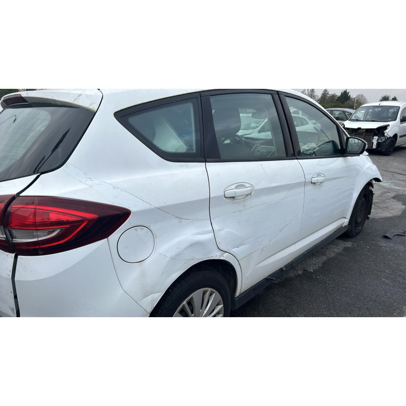 Attache ceinture avant droit FORD C-MAX 2 Photo n°8