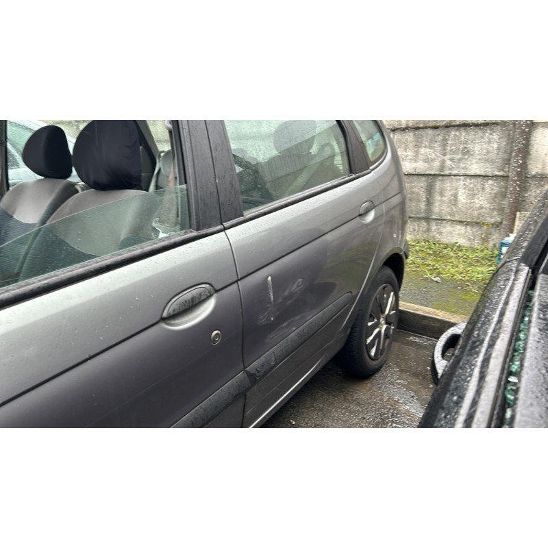 Serrure avant droit RENAULT SCENIC 1 Photo n°11