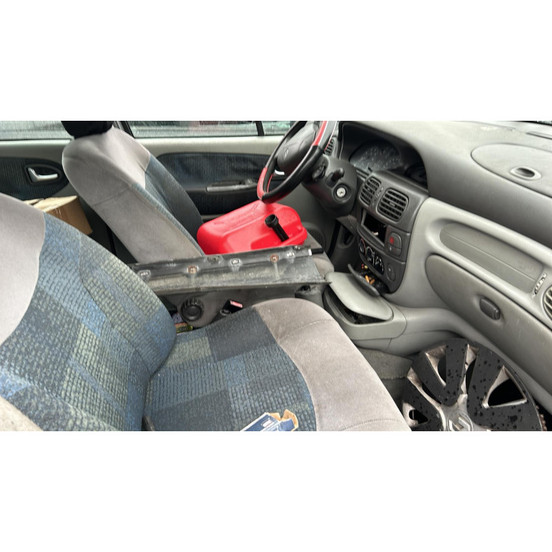 Serrure avant droit RENAULT SCENIC 1 Photo n°17