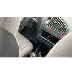 Serrure avant droit CITROEN SAXO