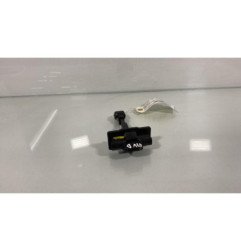 Arret de porte avant droit PEUGEOT 208 2