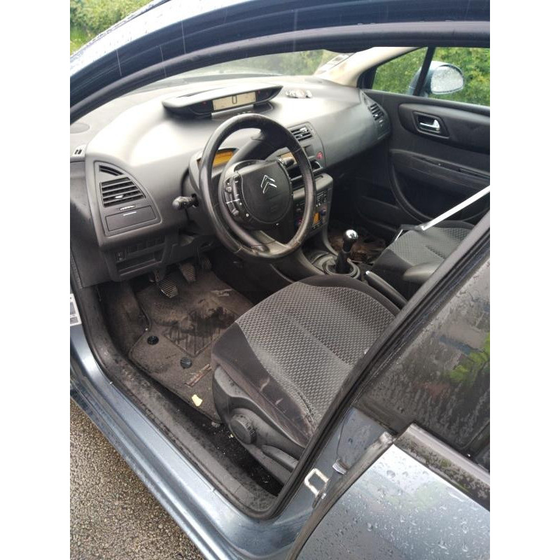 Pretensionneur de ceinture avant droit CITROEN C4 1 Photo n°9
