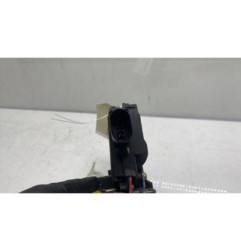 Serrure avant droit VOLKSWAGEN NEW BEETLE 1