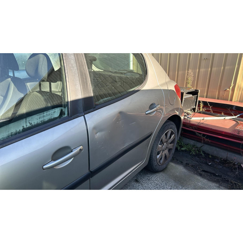 Boitier BSI PEUGEOT 207 Photo n°12
