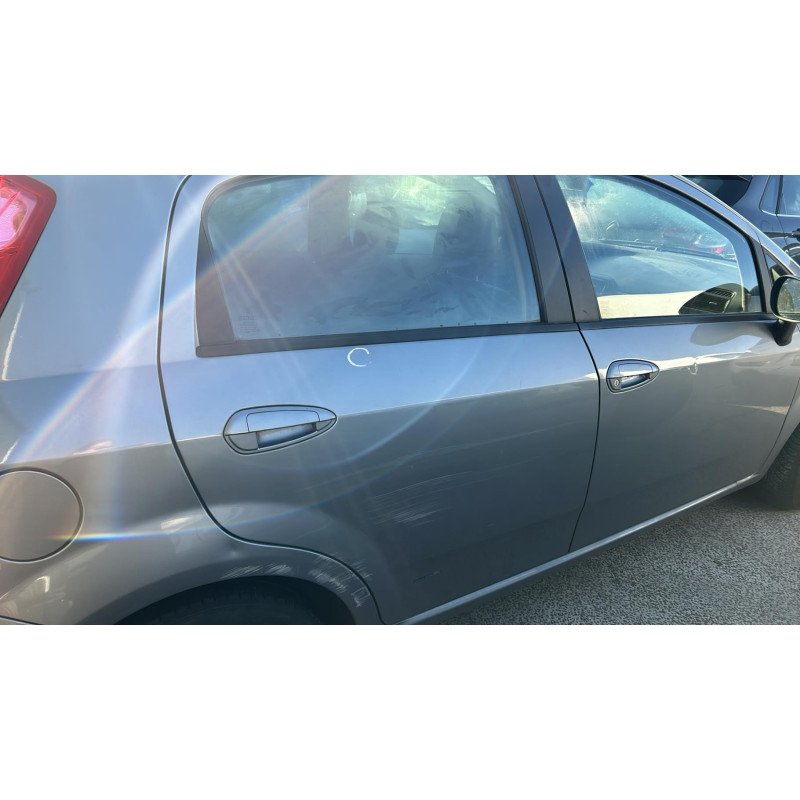 Compresseur clim FIAT GRANDE PUNTO Photo n°6