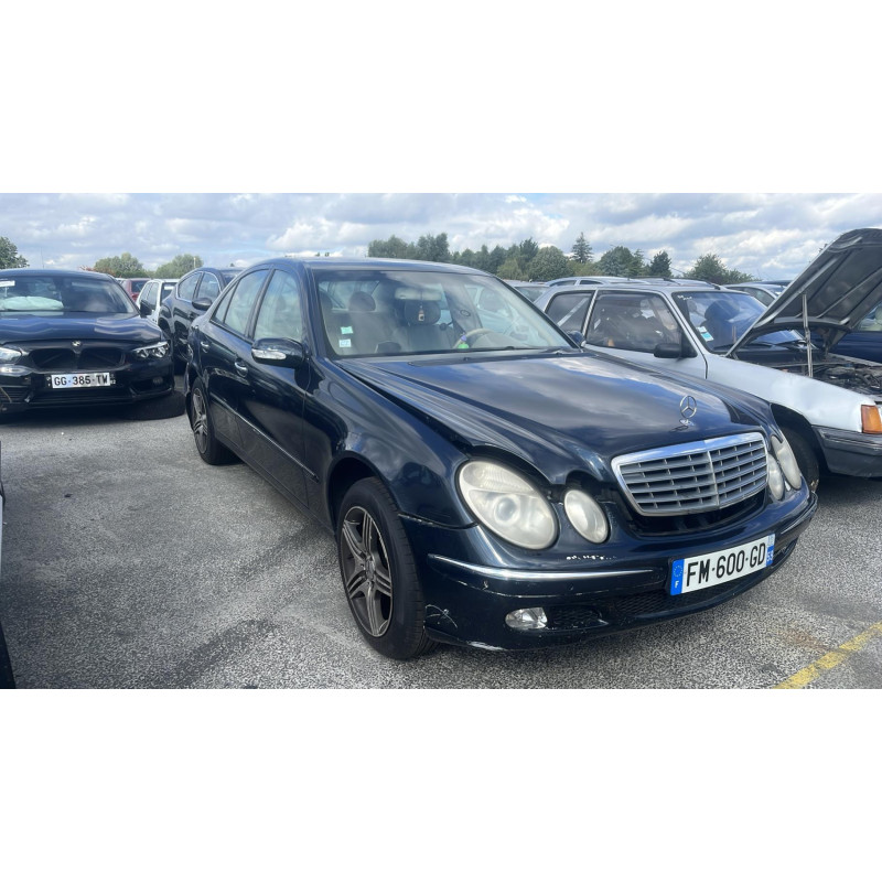 Trappe d'essence MERCEDES CLASSE E 211 Photo n°7