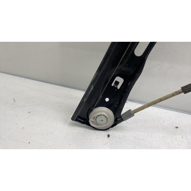 Leve vitre electrique avant gauche MERCEDES CLASSE E 211 Photo n°6