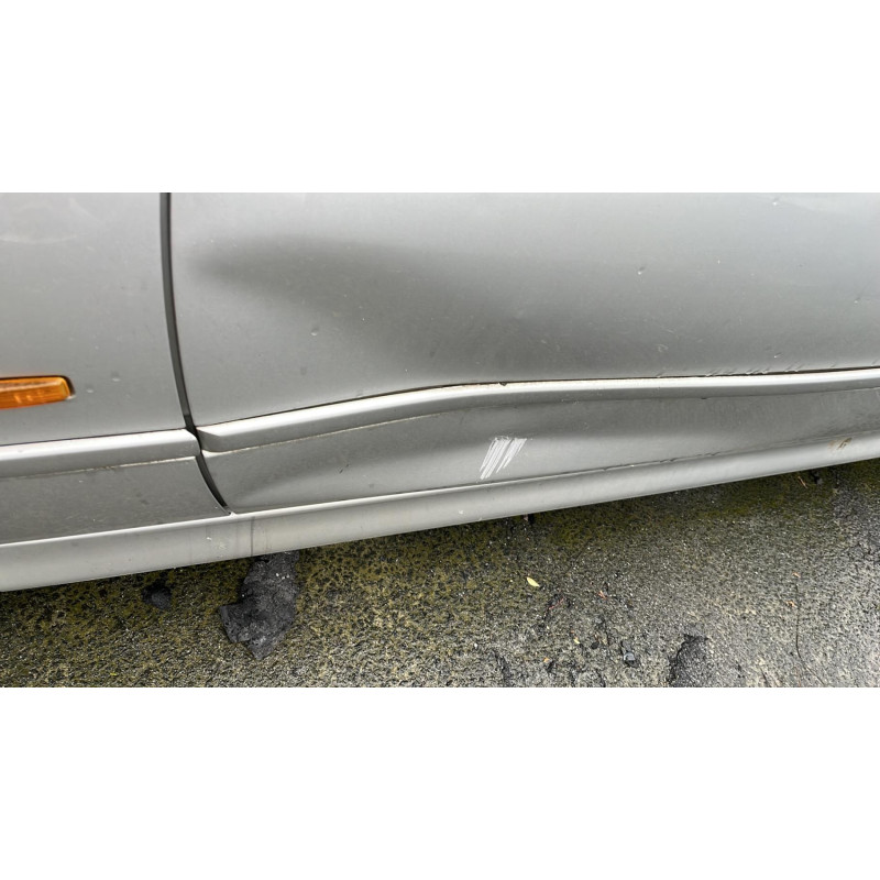 Poignee porte avant droit BMW SERIE 5 E39 Photo n°14