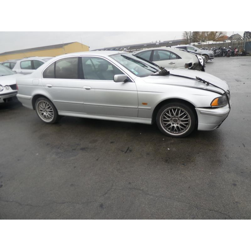 Trappe d'essence BMW SERIE 5 E39 Photo n°5