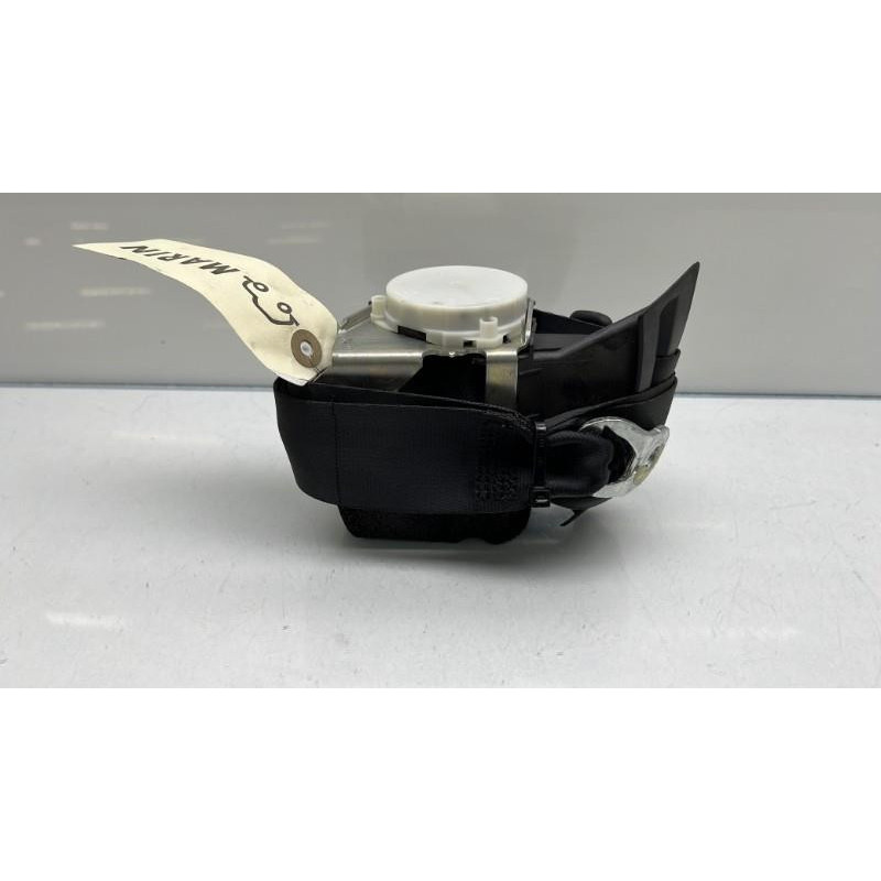 Ceinture arriere gauche VOLKSWAGEN SCIROCCO 3 Photo n°4