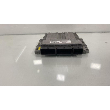 Calculateur moteur RENAULT SCENIC 3