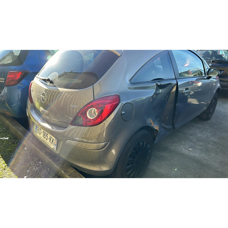 Compresseur clim OPEL CORSA D Photo n°13