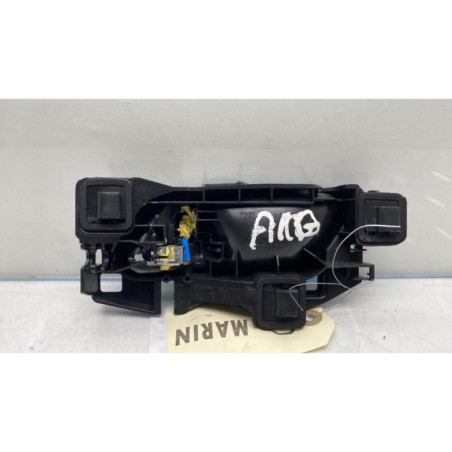 Poignee interieur arriere droit PEUGEOT 208 2