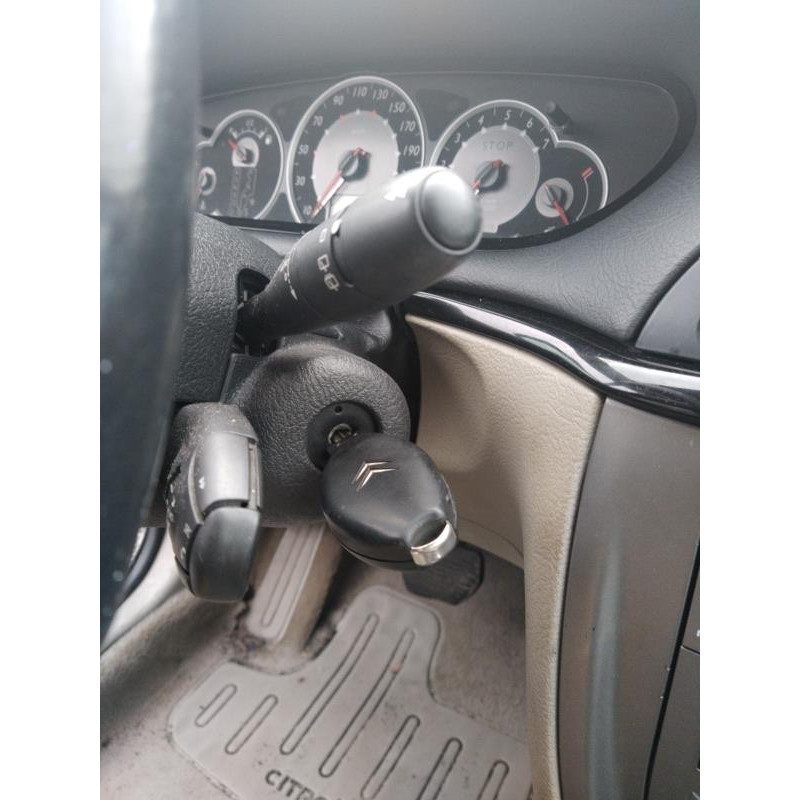 Porte avant droit CITROEN C5 1 Photo n°11
