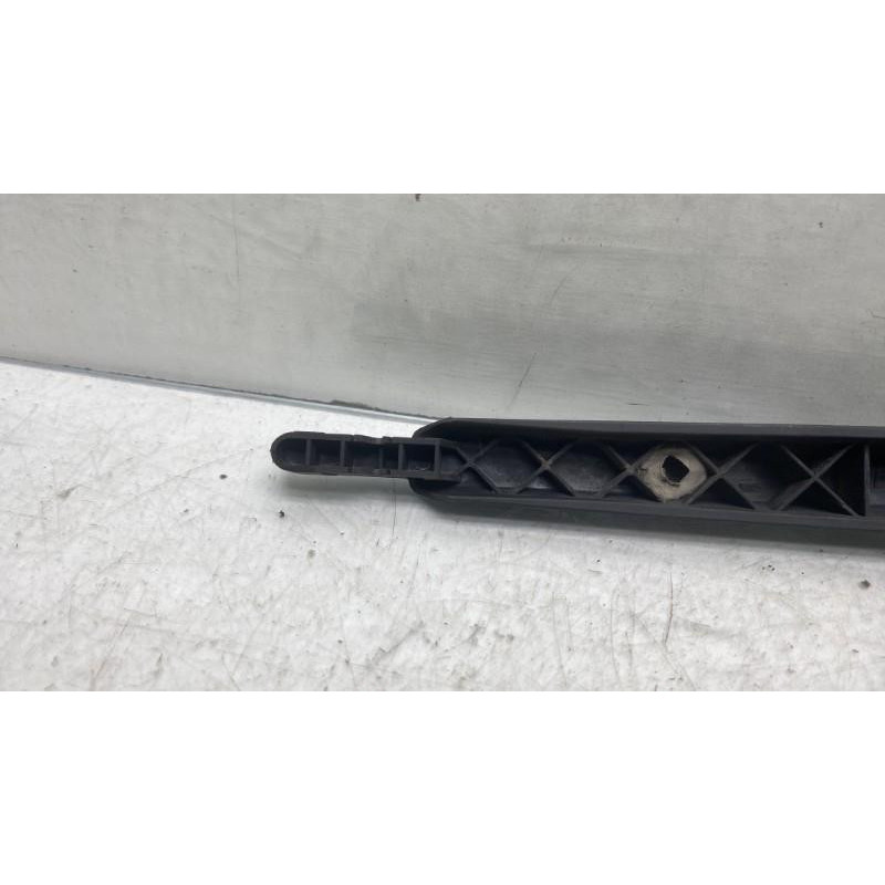 Bras essuie glace arriere OPEL ZAFIRA B Photo n°1