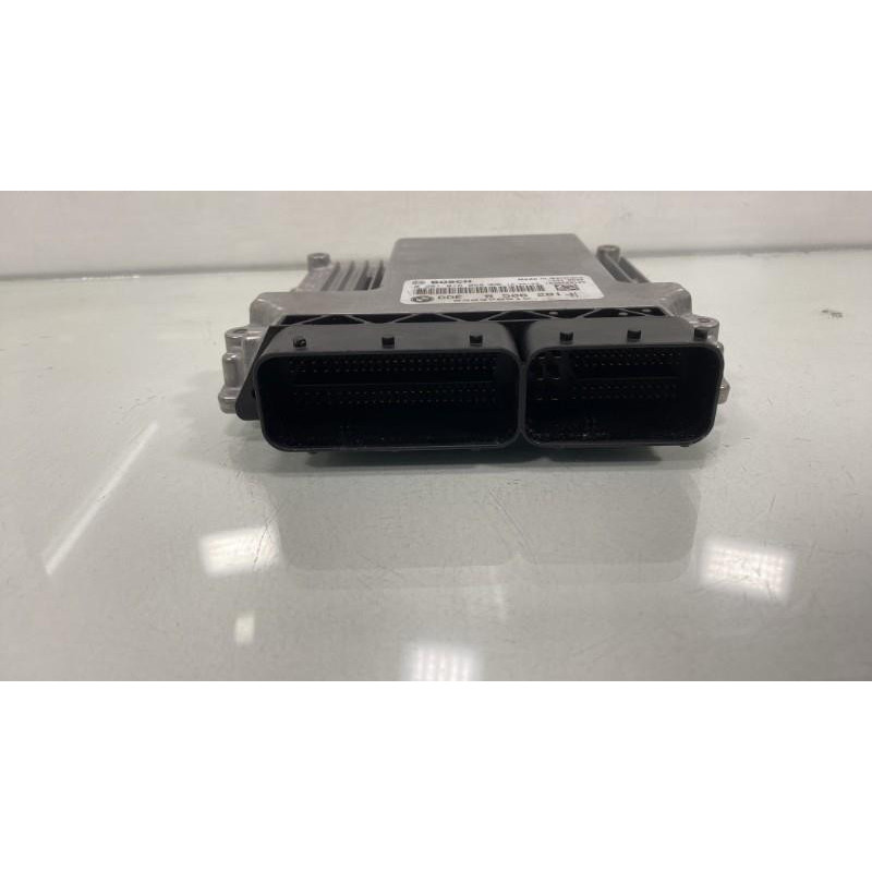 Calculateur moteur BMW SERIE 1 E81 Photo n°3