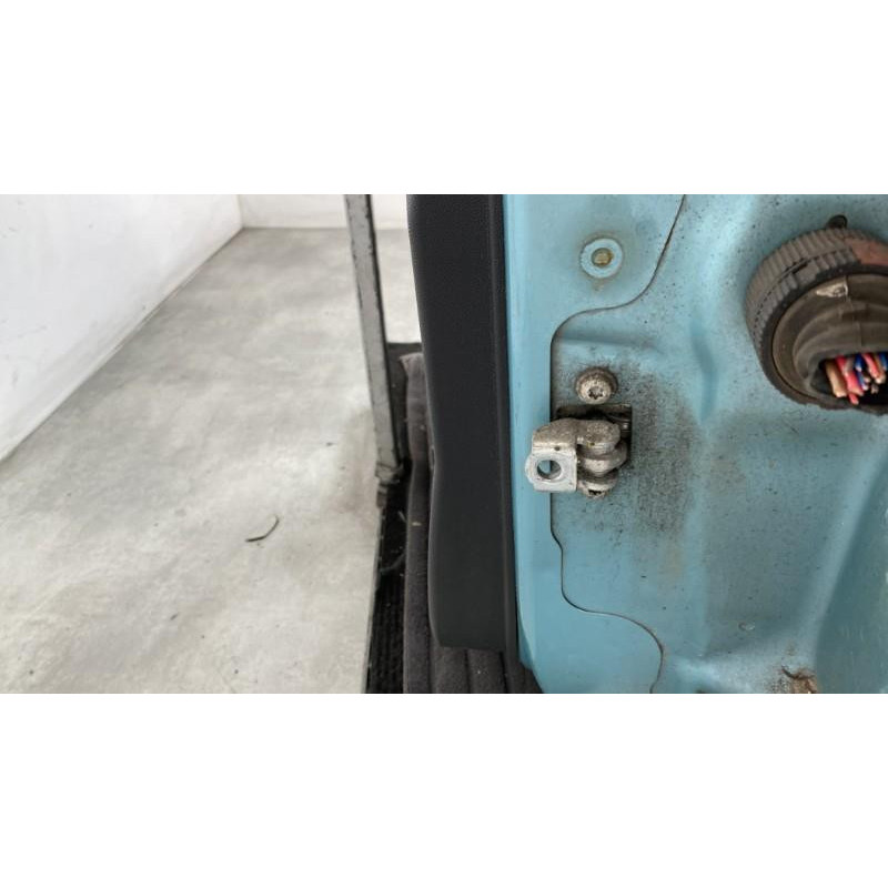 Porte avant gauche OPEL MERIVA A Photo n°6