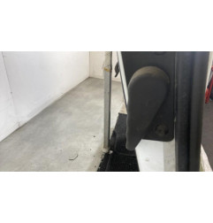 Porte de coffre droit RENAULT TRAFIC 2