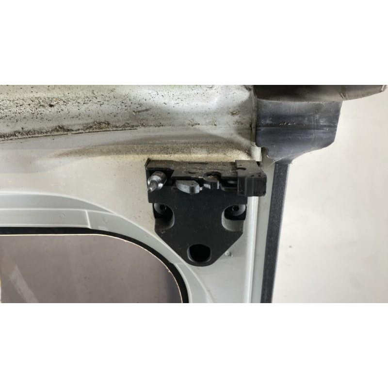 Porte de coffre droit RENAULT TRAFIC 2 Photo n°5