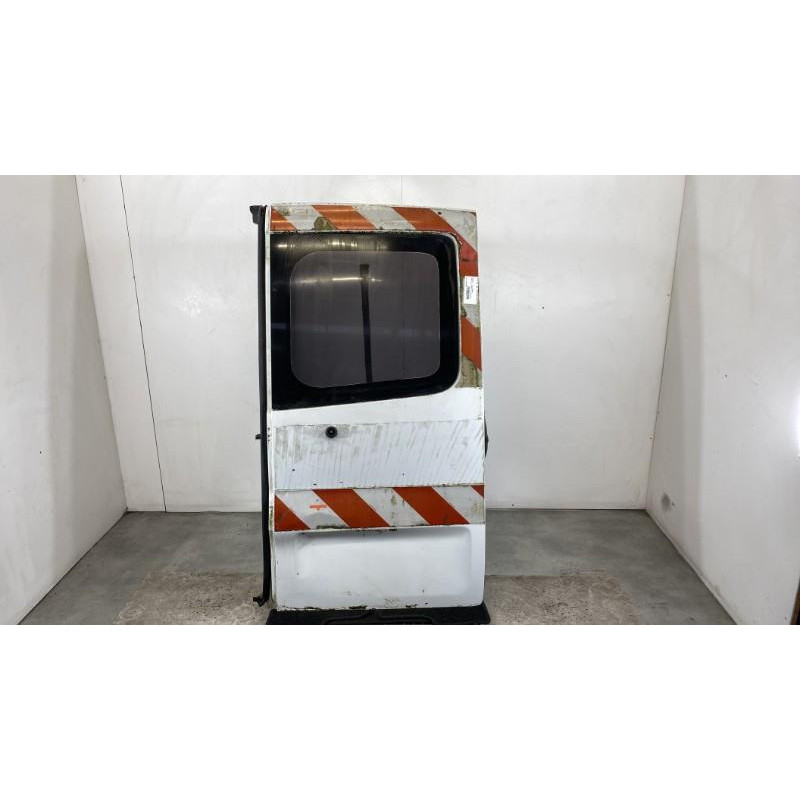 Porte de coffre droit RENAULT TRAFIC 2 Photo n°7