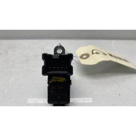Interrupteur de leve vitre arriere droit NISSAN QASHQAI 1 Photo n°1