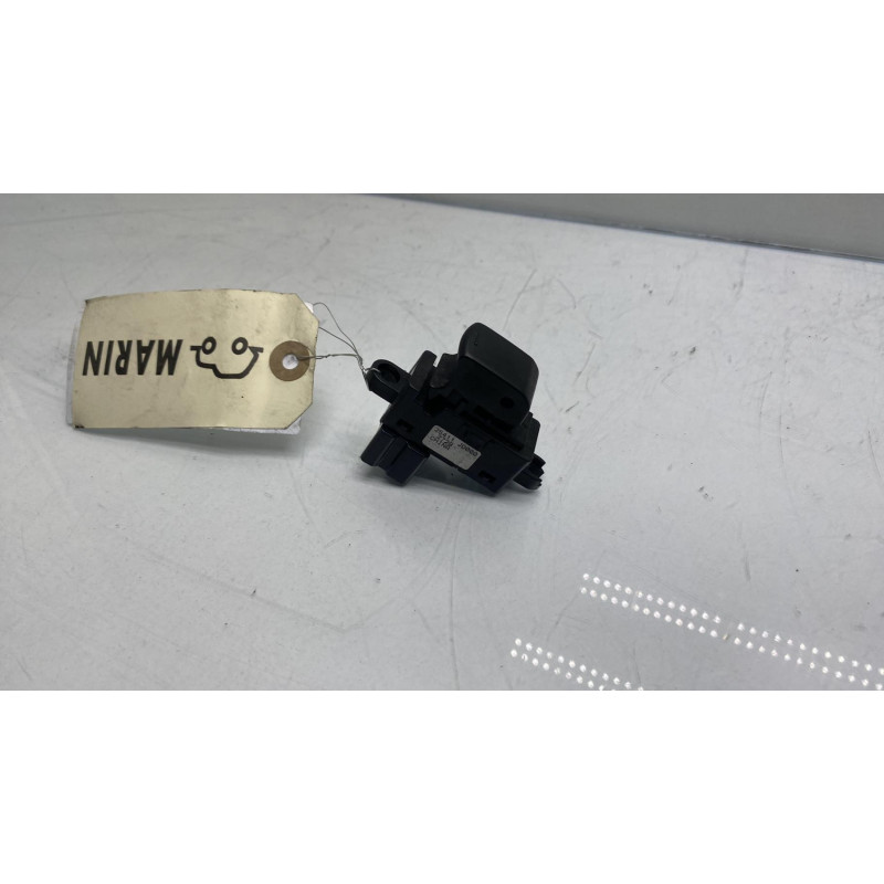 Interrupteur de leve vitre arriere gauche NISSAN QASHQAI 1 Photo n°2