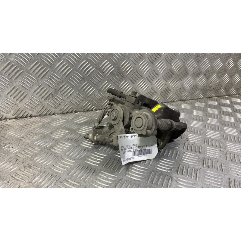 Etrier arriere droit (freinage) OPEL ZAFIRA TOURER C Photo n°2