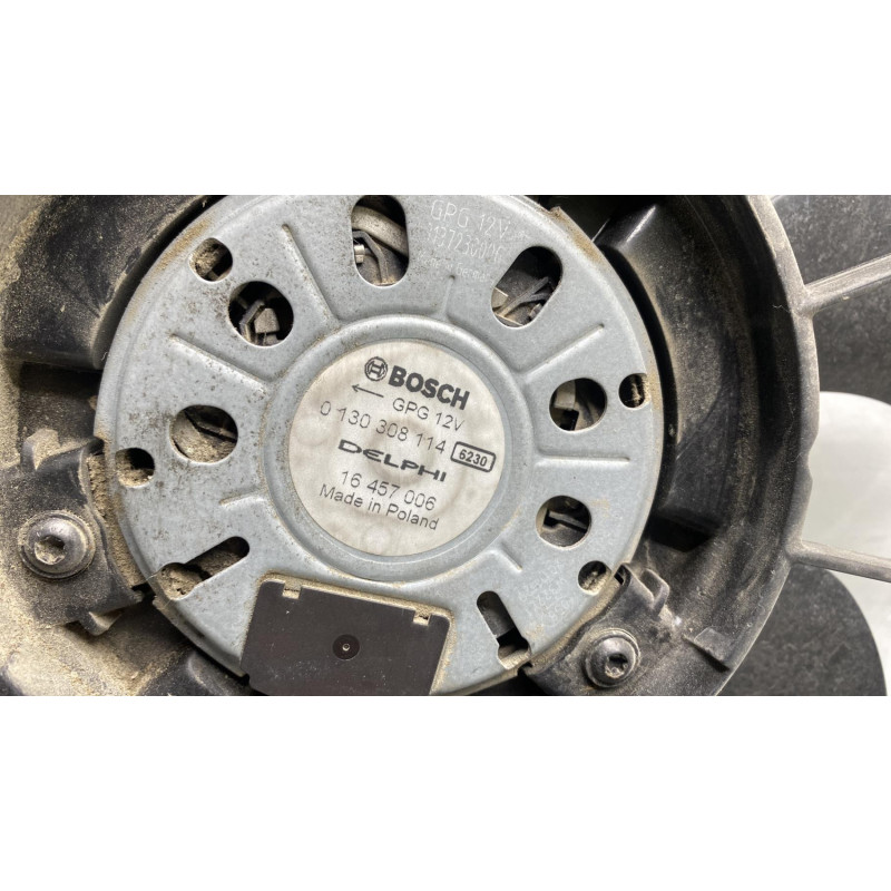 Moto ventilateur radiateur OPEL ZAFIRA TOURER C Photo n°4