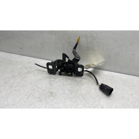 Fermeture de capot OPEL ZAFIRA TOURER C Photo n°1