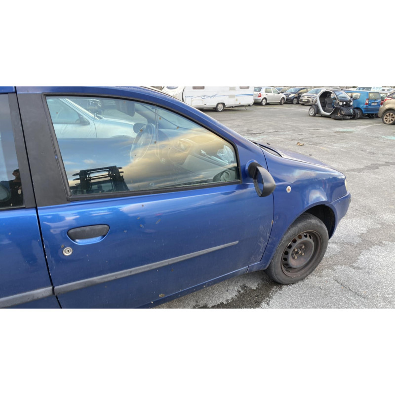 Feu arriere principal gauche (feux) FIAT PUNTO 2 Photo n°11
