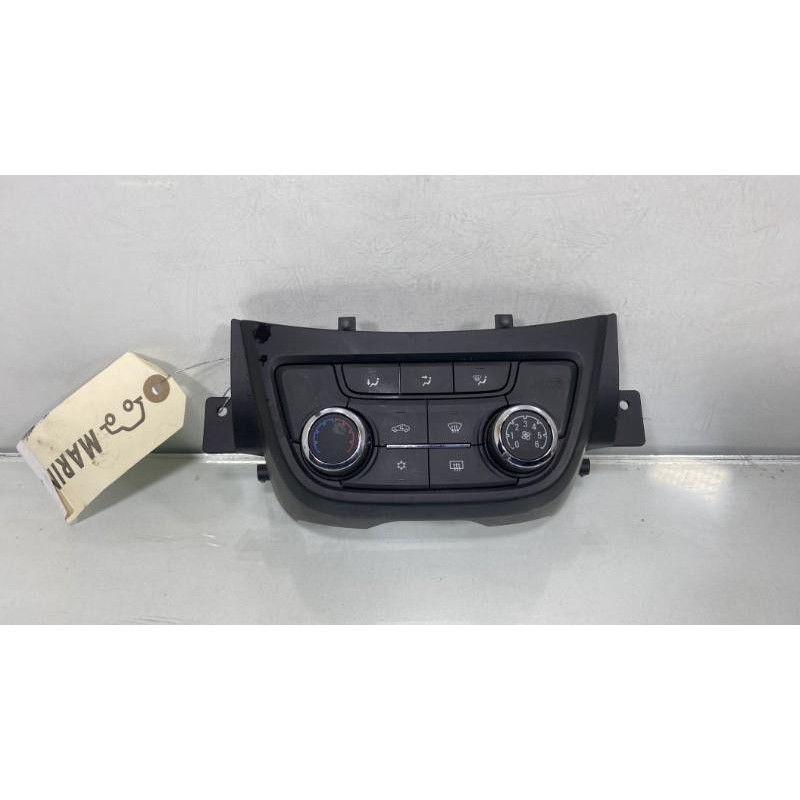 Commande chauffage OPEL ZAFIRA TOURER C Photo n°1