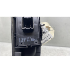 Interrupteur de leve vitre arriere droit OPEL ZAFIRA TOURER C