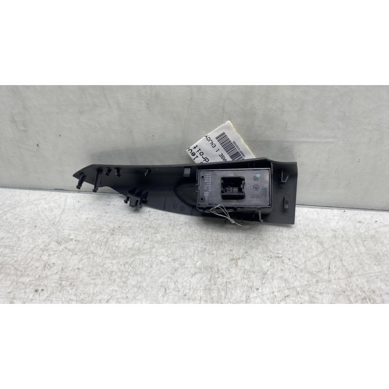 Interrupteur de leve vitre arriere droit OPEL ZAFIRA TOURER C Photo n°4