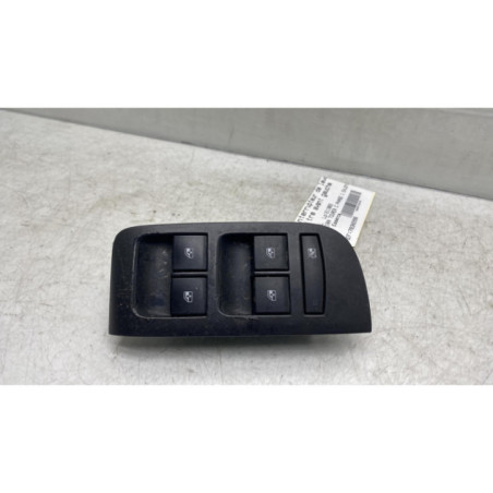Interrupteur de leve vitre avant gauche OPEL ZAFIRA TOURER C Photo n°1