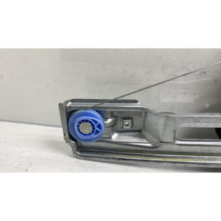 Leve vitre electrique arriere gauche OPEL ZAFIRA TOURER C