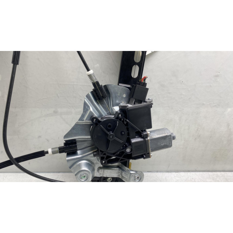 Leve vitre electrique avant droit OPEL ZAFIRA TOURER C Photo n°7