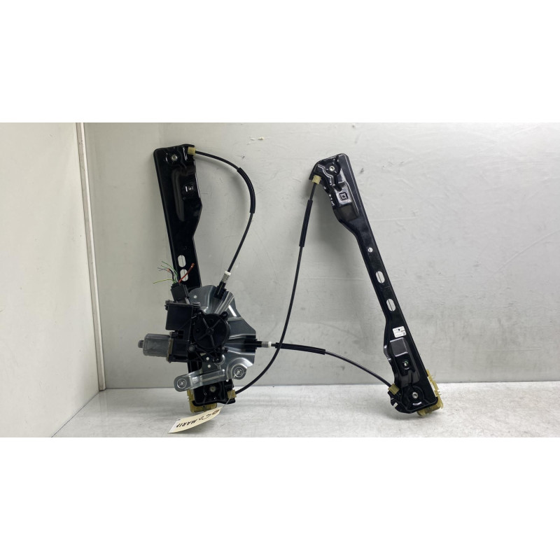 Leve vitre electrique avant gauche OPEL ZAFIRA TOURER C Photo n°9