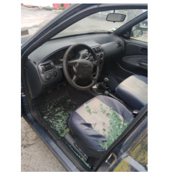 Serrure avant droit FORD ESCORT 6