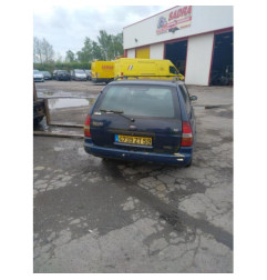 Serrure avant droit FORD ESCORT 6