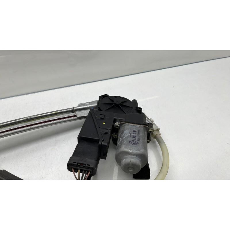 Leve vitre electrique arriere gauche RENAULT LAGUNA 2 Photo n°9
