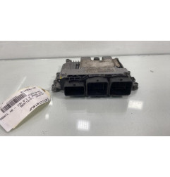 Calculateur moteur PEUGEOT 207