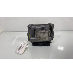 Calculateur moteur PEUGEOT 207