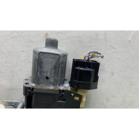 Leve vitre electrique arriere droit FORD KUGA 2