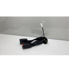 Attache ceinture arriere droit NISSAN QASHQAI 1