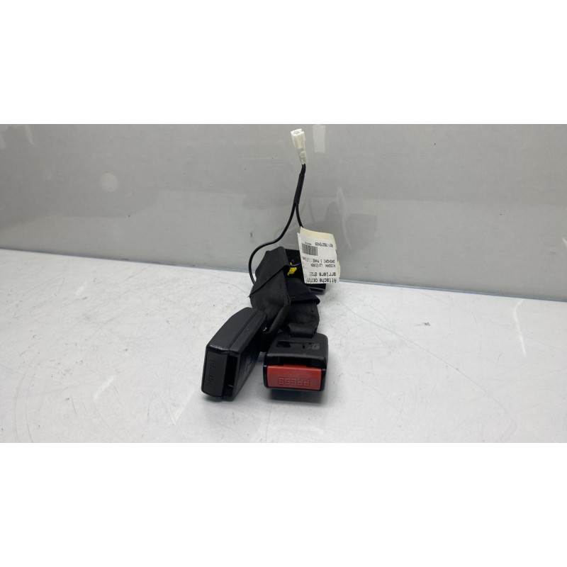 Attache ceinture arriere droit NISSAN QASHQAI 1 Photo n°3