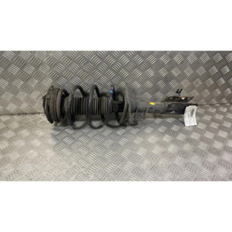 Amortisseur avant droit NISSAN QASHQAI 1