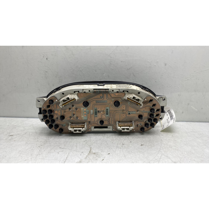 Compteur RENAULT CLIO 2 Photo n°1