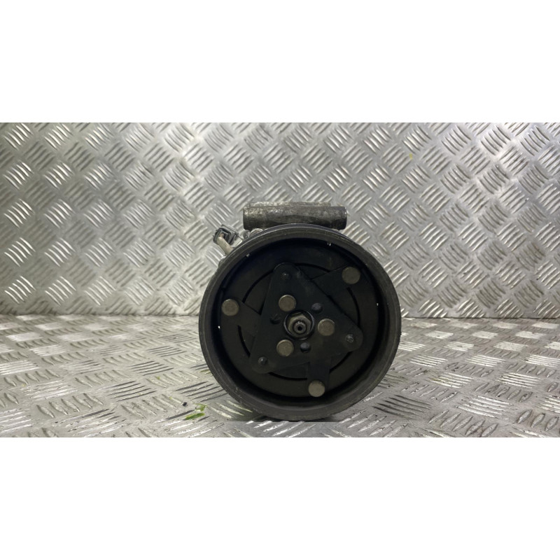 Compresseur clim RENAULT CLIO 3 Photo n°3