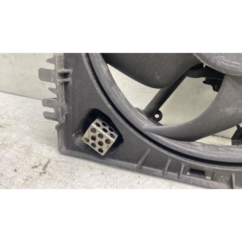 Moto ventilateur radiateur RENAULT CLIO 3 Photo n°3
