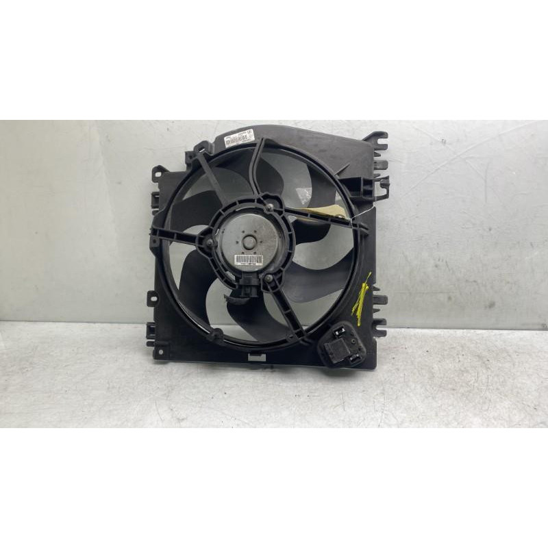 Moto ventilateur radiateur RENAULT CLIO 3 Photo n°4